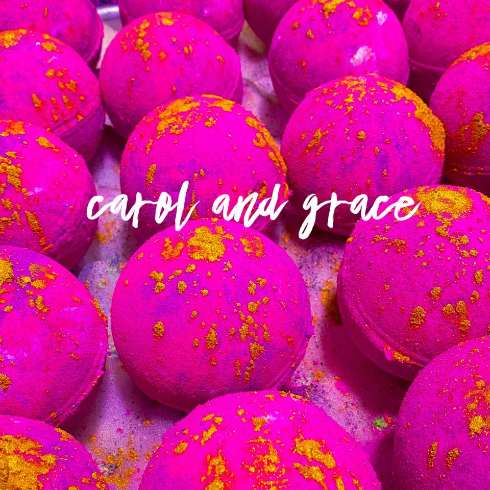 HOLIDAY CHEER BATH BOMB