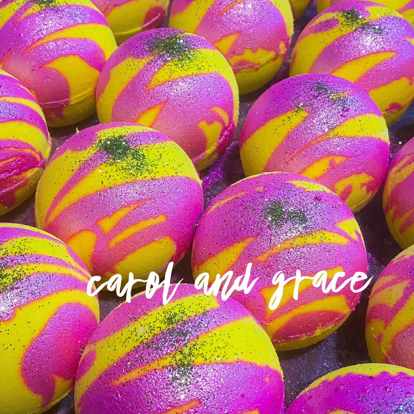 VACATION VIBES BATH BOMB