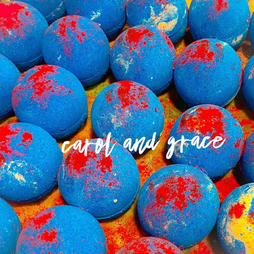 SUPER FRIENDS TOY SURPRISE BATH BOMB