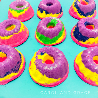 THE MUNCHKINS BATH BOMB